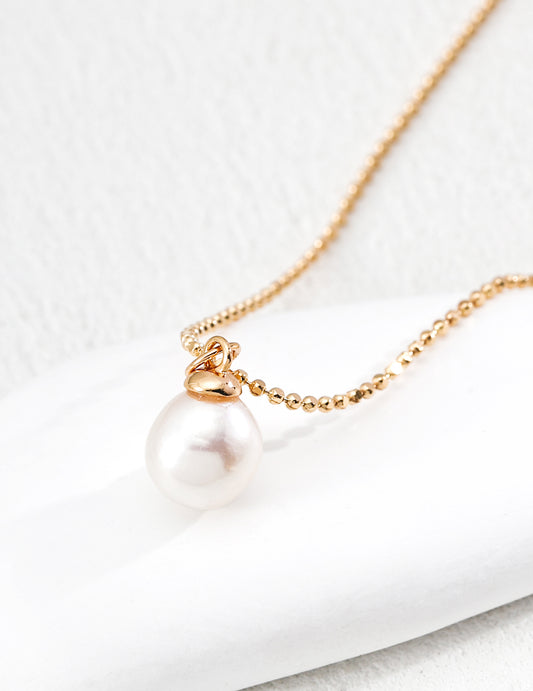 Classic Solitaire Natural Pearl Necklace
