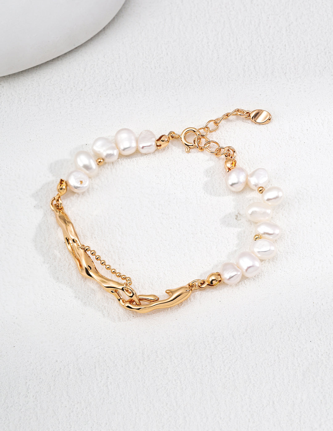 Fluid Lava Pearl Bracelet