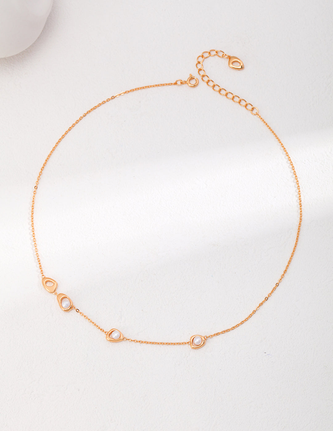 Dainty Natural Pearl Choker