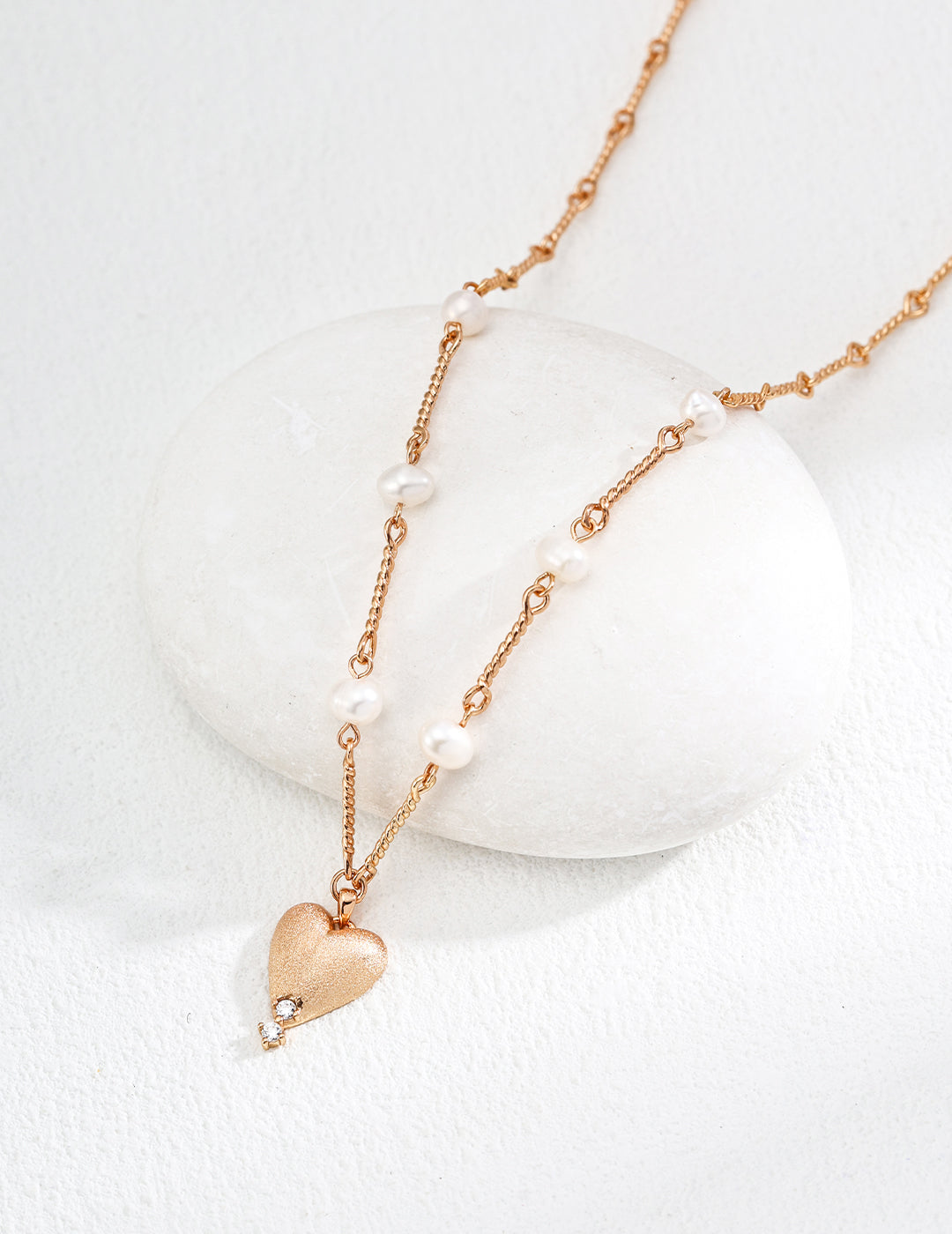 Frosted Gold & Pearl Zircon Necklace