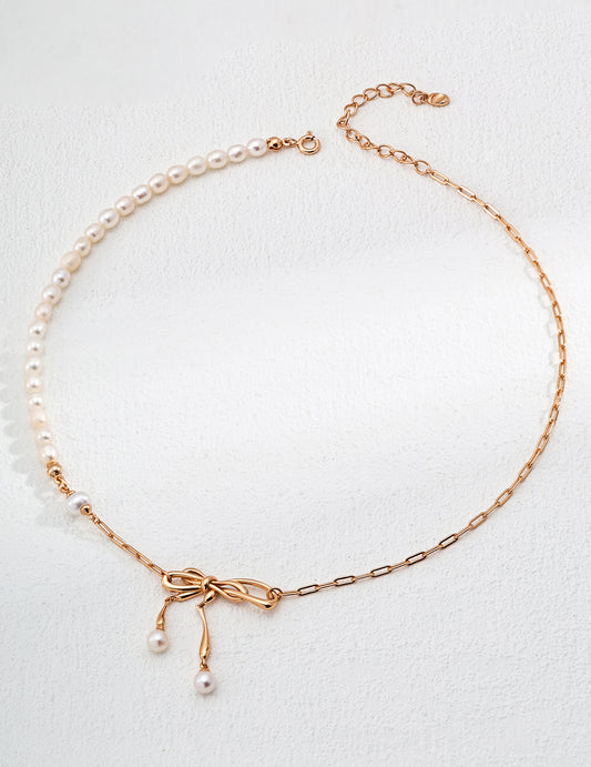 Design-Forward Natural Pearl Chain