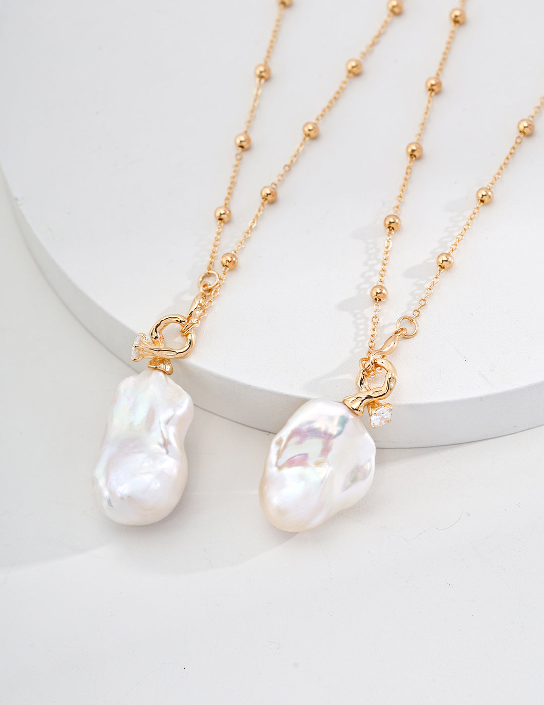 Elegant Pearl & Zircon Statement Necklace