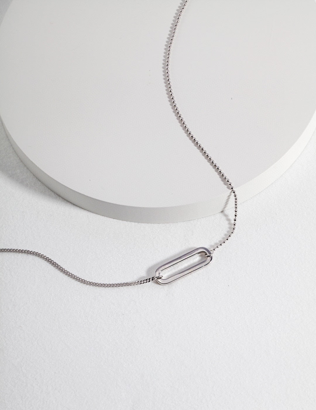 Sleek Geometric Bar Pendant Necklace