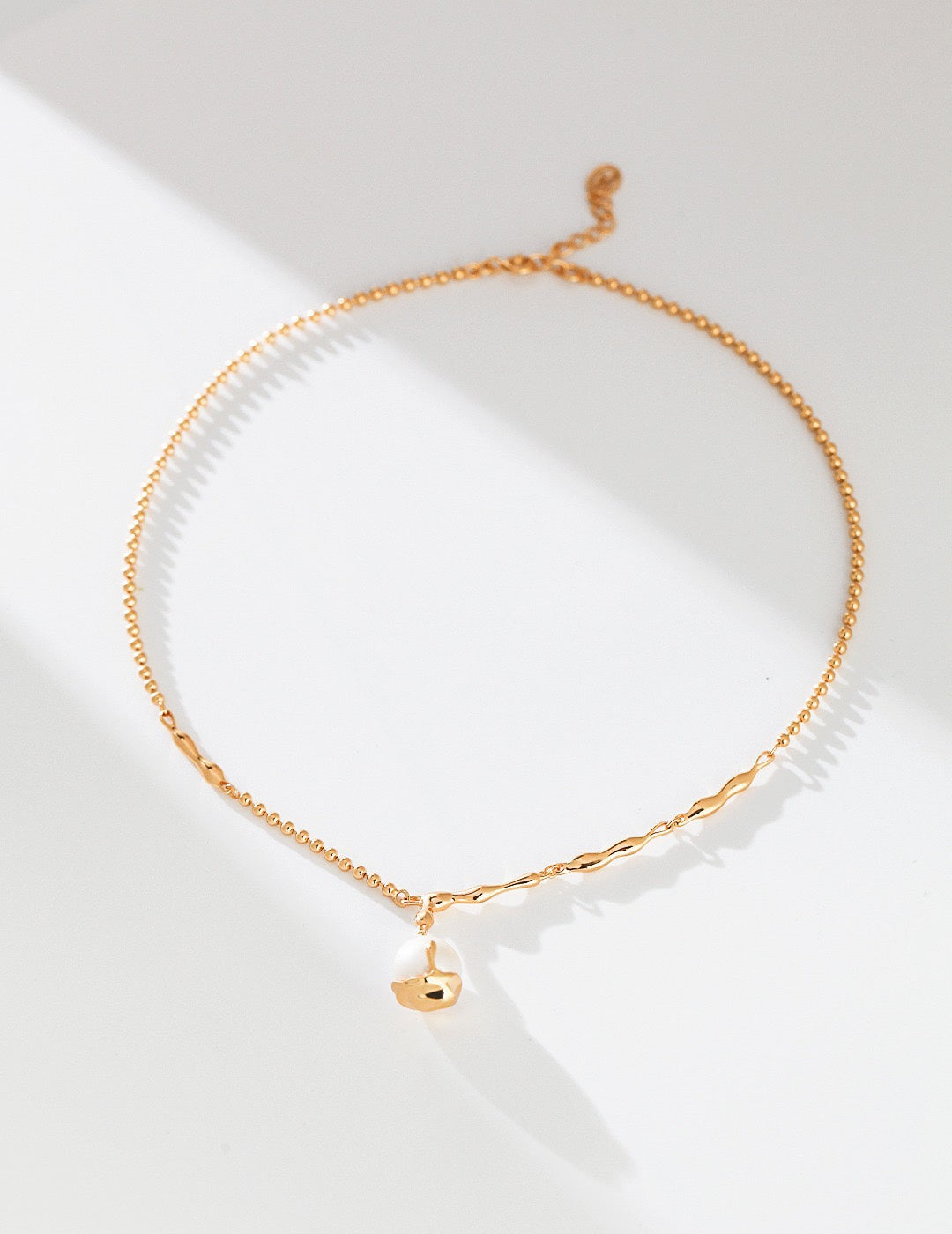 Organic Flow Baroque Pearl Necklace