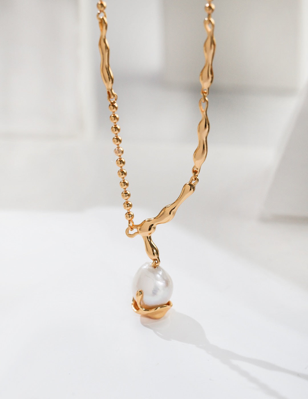 Organic Flow Baroque Pearl Necklace